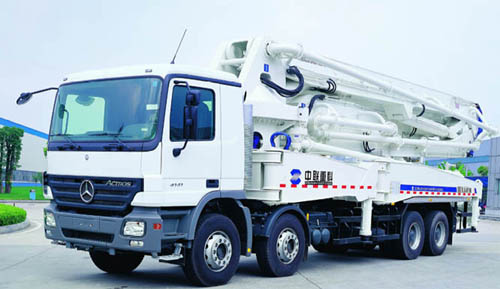 HB44 Truck-mounted Concrete Pump IS MADE IN YANCHENG GOLDHORSE CONSTRUCTION MACHINERY CO.,LTD.